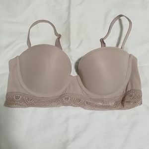 Aerie / Lightly padded / Removable straps / 34B